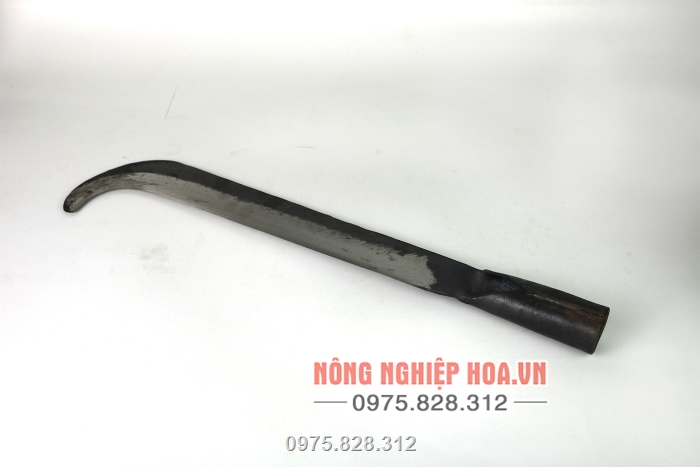 Dap quắm được sử dụng nhiều để phát cành cây Dap quắm được sử dụng nhiều để phát cành cây