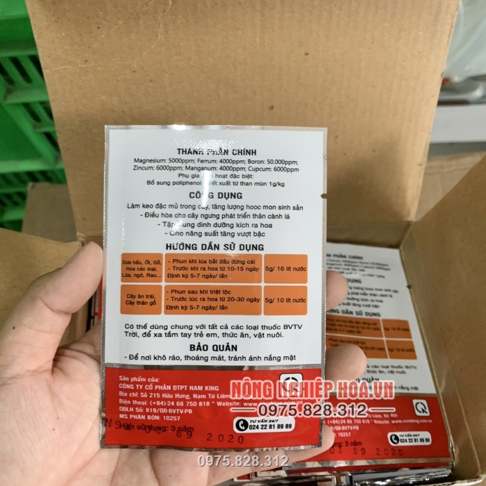 Sản phẩm được dùng cho cả cây ăn quả và hoa cảnh Sản phẩm được dùng cho cả cây ăn quả và hoa cảnh