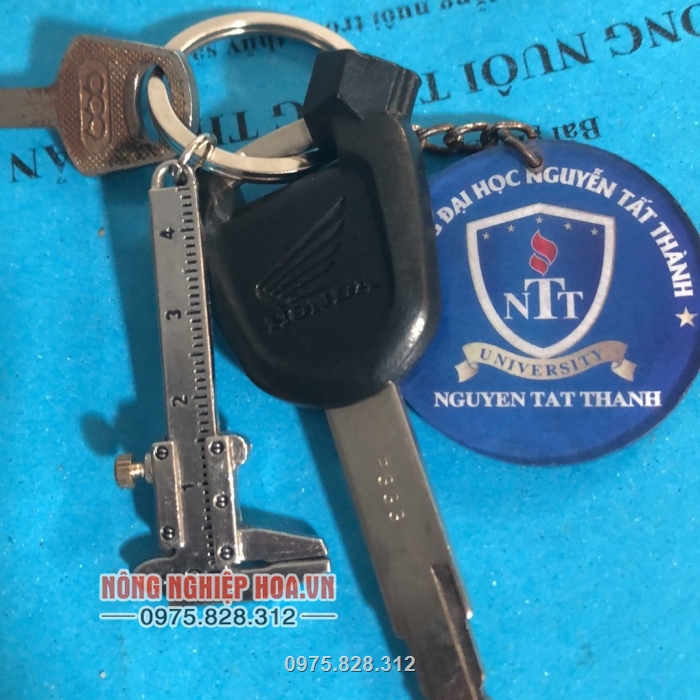Có thể dùng thước kẹp làm phụ kiện móc treo chìa khóa Có thể dùng thước kẹp làm phụ kiện móc treo chìa khóa